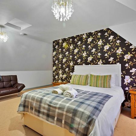 Finest Retreats - Springfields Apartamento Canterbury Exterior foto